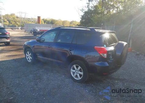2006 Toyota Rav4 Limited z USA, uszkodzony, nr VIN JTMBD31V265019394